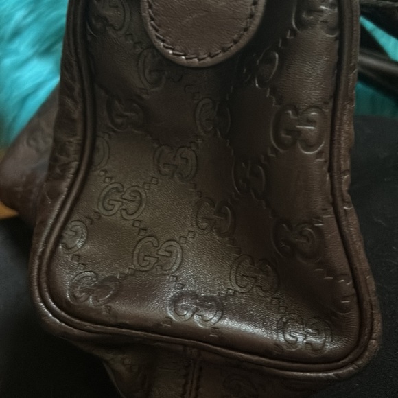 XXX SOLD XXX EUC brown Gucci Guccisima leather bag. - Picture 12 of 16